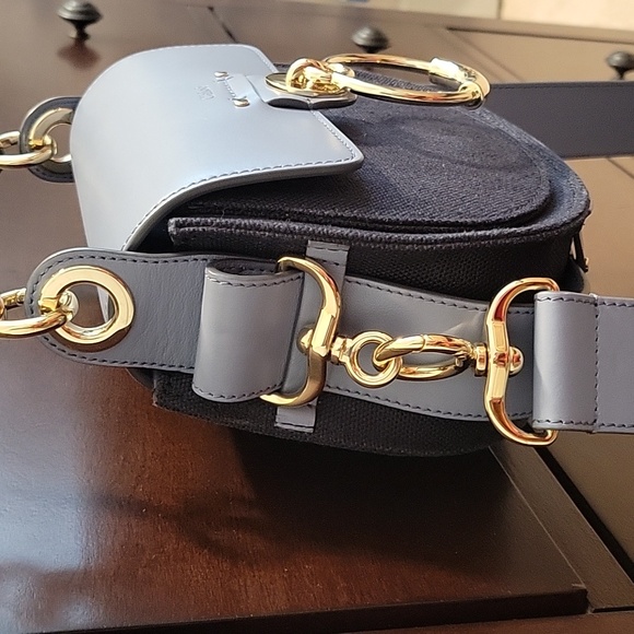 Chloe Tess (Small) Crossbody Handbag - Picture 5 of 9